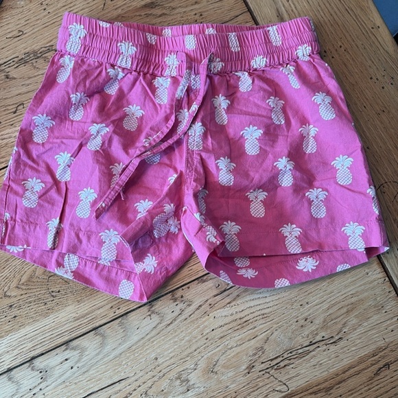 5 - Girls Bottoms. 5/6 - Picture 2 of 11